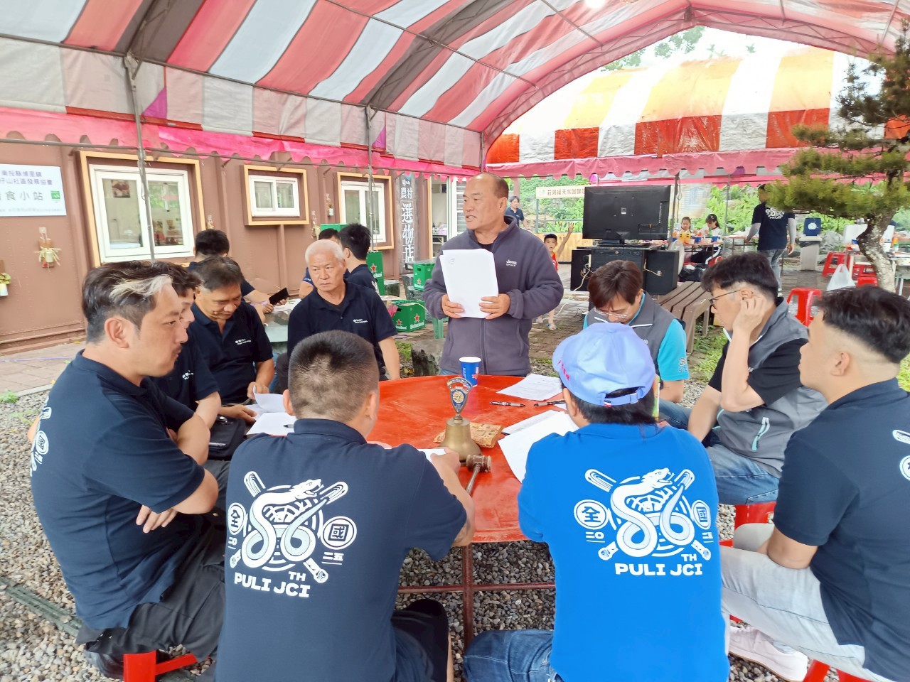 LINE_ALBUM_20250510第56屆第五次理事會_母親節聯誼活動_250516_11.jpg